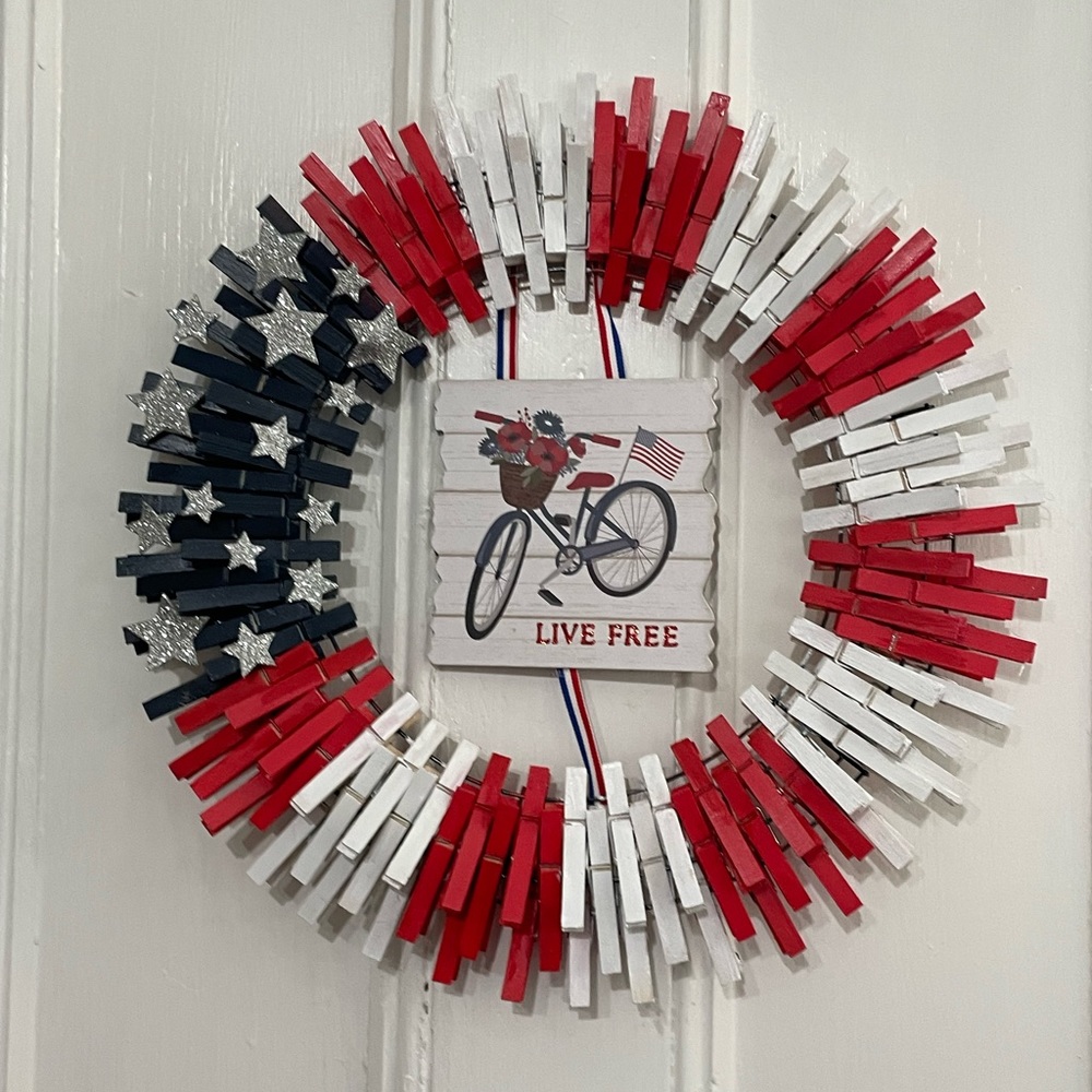 Clothes pin wreath